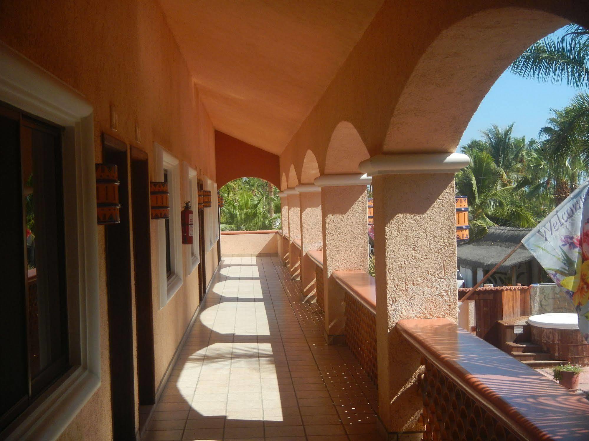 Los Barriles Hotel Екстериор снимка